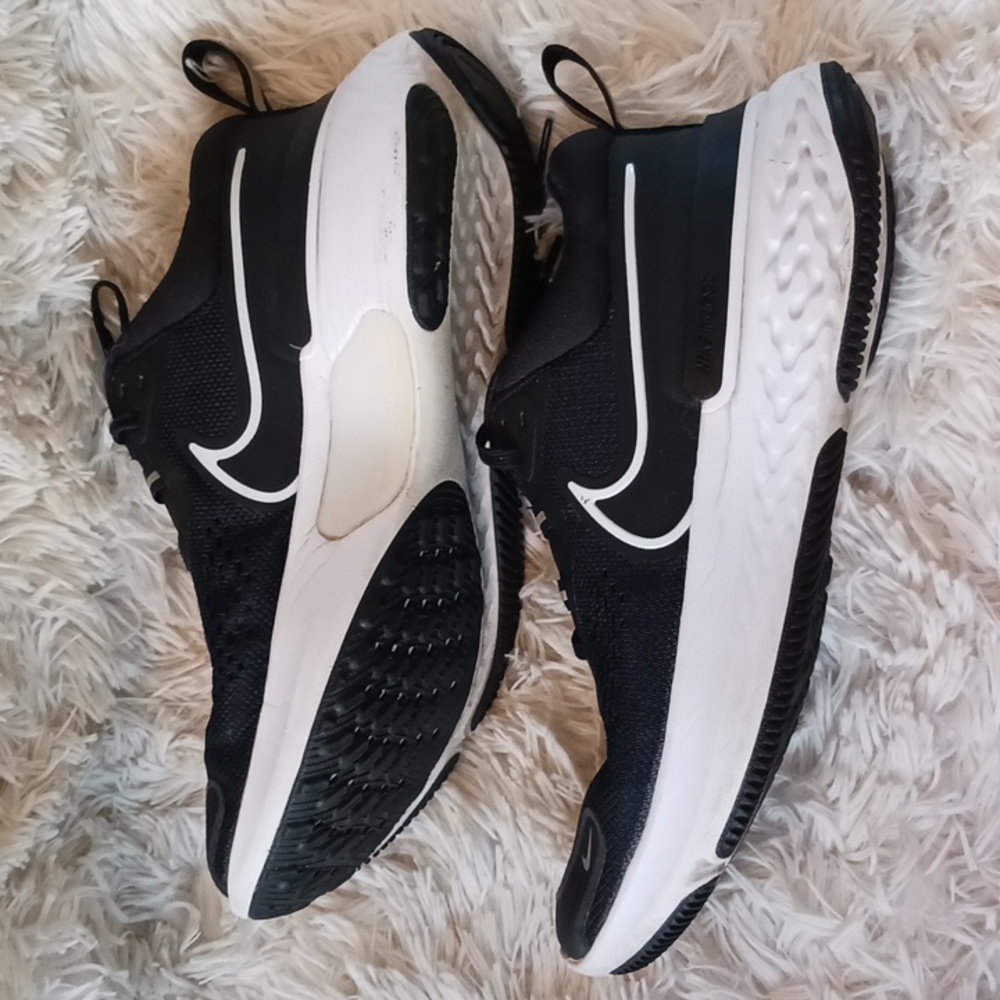 Nike Miler React Running Sneaker With Roadrunner … - image 8